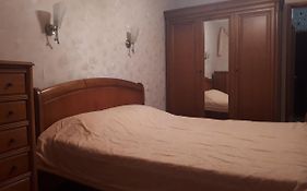Apartment On Lazurna, 5